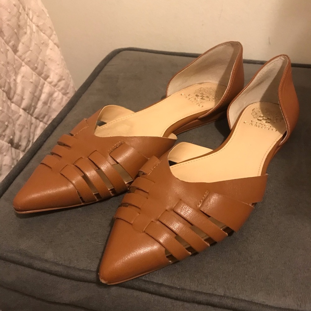 Vince Camuto brown flats